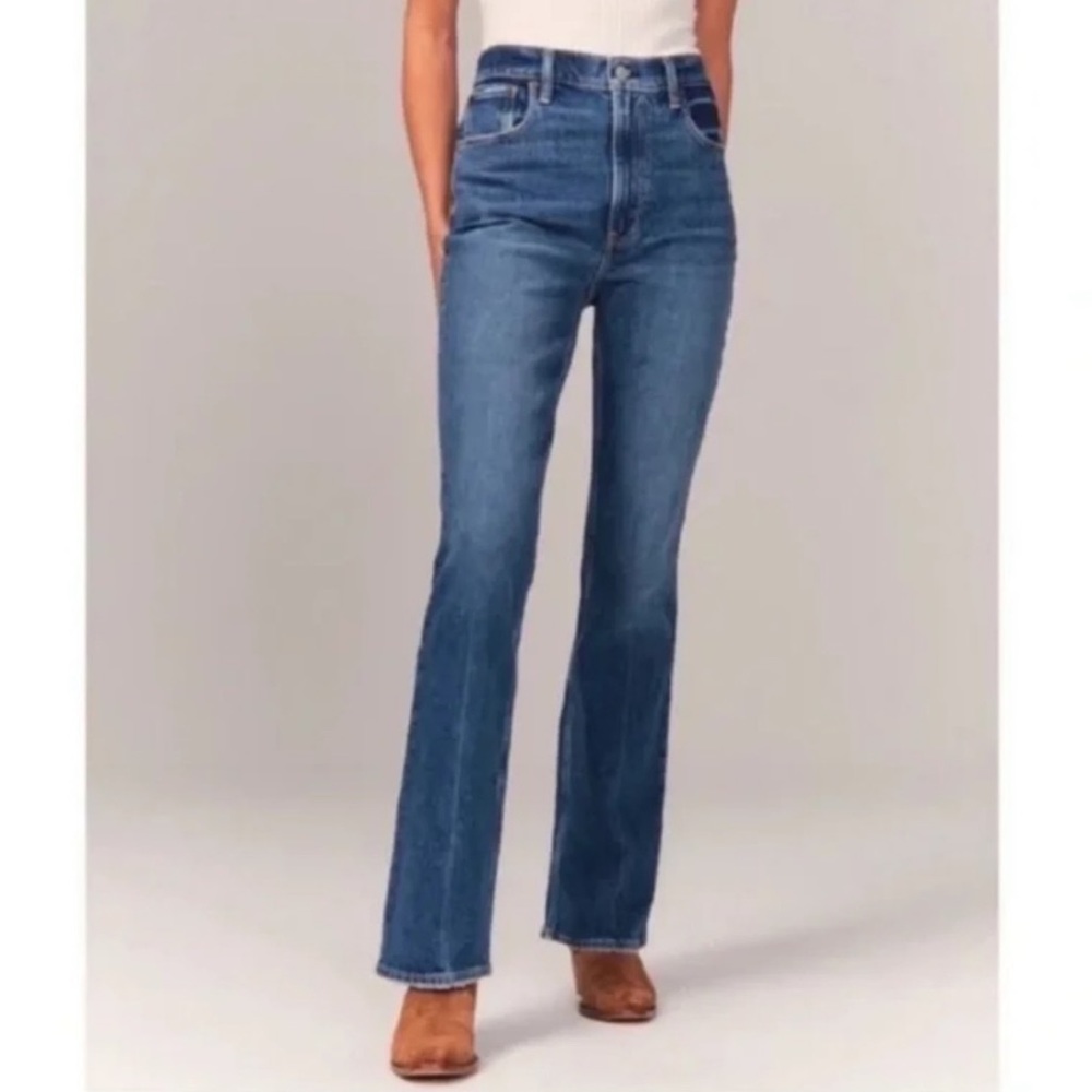 NWT Abercrombie & Fitch The 70's Vintage Flare Ultra High Rise Jean, Size 25/0